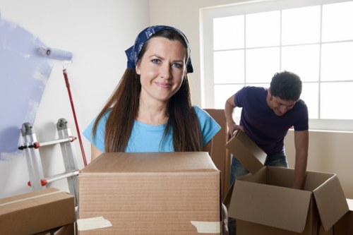 Furniture delivery and moving support in South Hackney