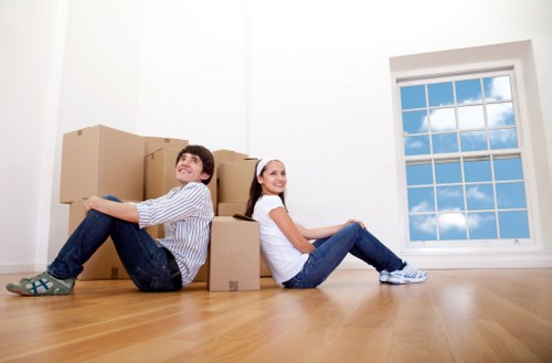Local moving help for South Hackney residents and commercial customers