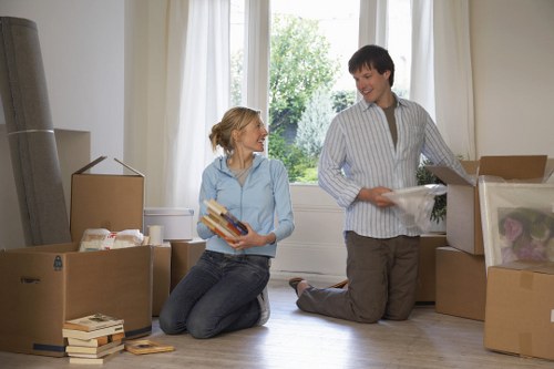 South Hackney home removals planning with boxes, labels, and moving checklist