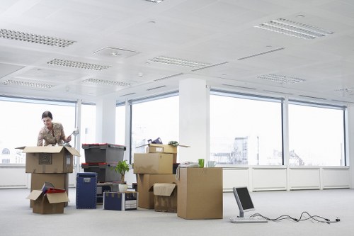 Free quote policy for man with van services in South Hackney